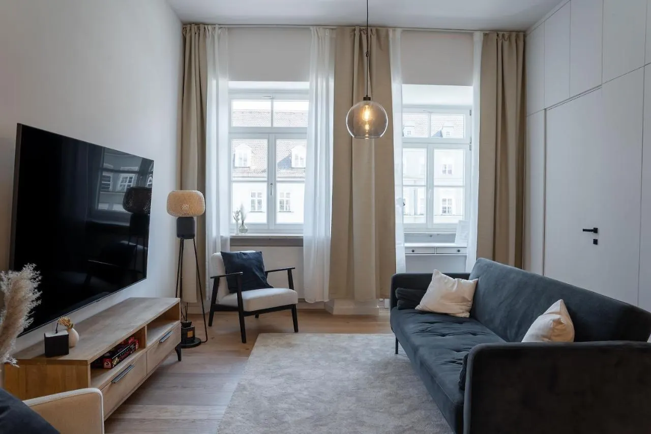 Apartment Ferienwohnung Maximilianstrasse Augsburg